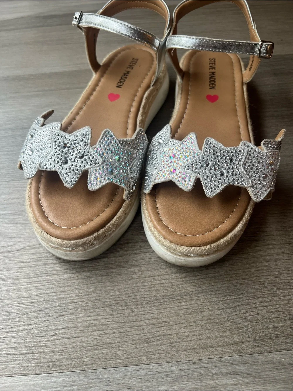 Steve Madden Girls' Silver Star-Strap Sandals